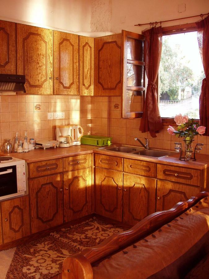 Elpidas Holiday House 카르다밀리 외부 사진